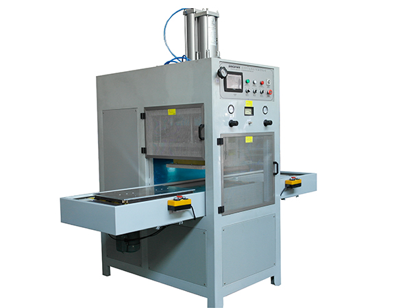 Automatic shuttle way HF pvc blister packing machine